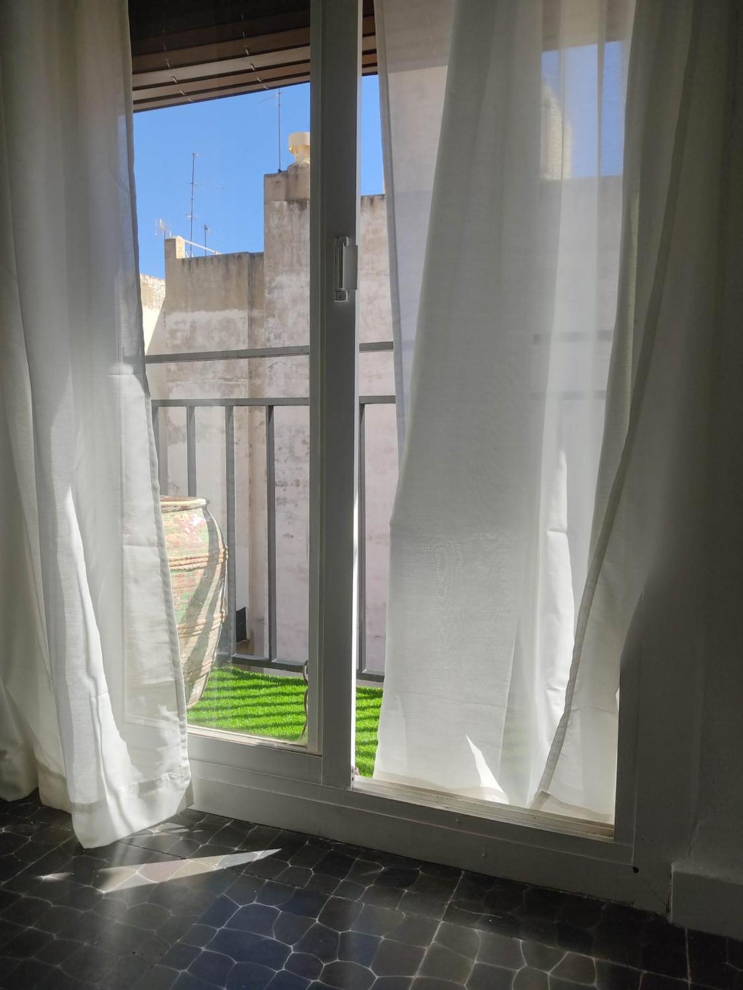 Luminoso Apartamento En Centro Del Pueblo Con Wifi Y A' A' Sagunto Exterior photo